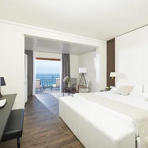 Отель Santa Marta
